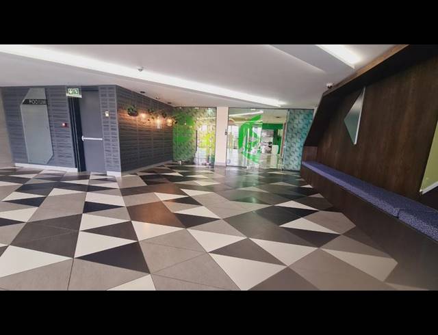 BUSINESS PROPERTY TO RENT IN MENLYN